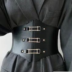 Very Cute Accent For Fun Or Business. Can Dress Up Casual Friday And Out-On-The-Town Ready! Size Runs Small To Medium. Brand New/Never Worn/No Tags. Corset Underbust, Corset Belt, Underbust Corset, Steampunk Clothing, Black Corset, Women Wholesale, Matching Accessories, Wide Belt, Women Corset