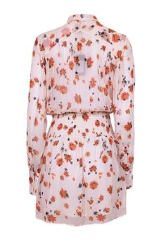 Add some fresh florals to your wardrobe with the Rag & Bone "Bailey" dress! Boasting a flattering smocked waistband and billowy sleeves, this mini dress is perfect for any romantic occasion. The semi-sheer fabric adds sultry appeal, while the ruffled hem adds a touch of sweetness. Keep it casual with sandals or add some edge with combat boots. Size XS Shell 100% Viscose Lining 100% Modal Point collar Semi-sheer bodice Semi-sheer long sleeves Button cuffs Front button closure Side seam pockets Smocked waistband Bust 36" Waist 26" Shoulder to hem 34" Sleeve length 27" Spring Cream Midi Dress With Floral Print, Floral Print Midi Mini Dress For Daywear, Cream Floral Print Midi Dress For Daywear, Cream Floral Midi Dress For Daywear, Spring Floral Knee-length Dress For Daywear, Cream Midi Dress For Spring Daywear, Fall Floral Print Dress For Daywear, Knee-length Floral Dress For Spring Daywear, Feminine Floral Dress For Daywear