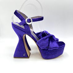 Circus Ny By Sam Edelman Audrea Purple Platform Flared Heel Sandals / Heels. Women's Size 8.5 Regular / Medium Width. Condition: New, But May Have Minor Marks On Soles From Retail Store. Pictures Are Of The Actual Shoes. New To Poshmark? Sign Up Using Invite Code: Tentoday For $10 Off Your Purchase! Pyramid Heels, Store Pictures, Sugar Lips, Aesthetic Shoes, Platform Sandals Heels, Purple Velvet, Heels Shoes, Retail Store, Heel Sandals