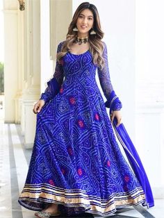 Bandhani Dress Pattern, Anarkali Designs, Floral Dresses With Sleeves, Stylish Kurtis Design, Long Frock Designs, Bandhani Dress, Long Gown Design, Anarkali Dress Pattern, Frock For Women