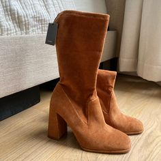 These Boots Are Brand New With Tags, Have Only Been Tried On. These Are A Size 10 Us 41 Eu. They Are The Most Beautiful Caramel Brown And Super Soft Corduroy. I Love These They’re Just Too Big For Me! Summer Boots Outfit, Boots Outfits, Summer Boots, Caramel Brown, Zara Shoes, Boots Outfit, Heeled Ankle Boots, Boot Shop, Shoes Heels Boots