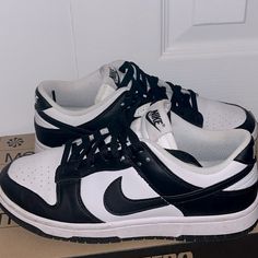 Worn Lightly, 5 Times At The Most! 7.5 Normal Fit. Bought From Goat For $230 Nike Panda Dunks, Nike Panda, Panda Dunks, Nike White, Shoes Nike, White Nikes, Nike Shoes, Nike Women, White Black