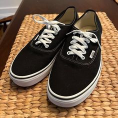 Men’s Size 11 Black Vans Skater Shoes, “Authentic” Style. New Without Tags/Box, Never Worn. Black Lace-up Vans Canvas Shoes, Black Classic Lace-up Canvas Shoes, Classic Black Lace-up Canvas Shoes, Vans Shoes Men, Vans Authentic Black, Skater Shoes, Black Vans, Vans Black, Vans Authentic