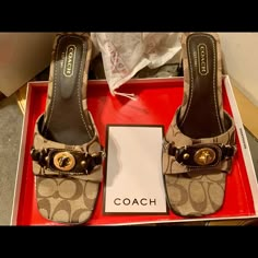 Nwot Coach. Signature Heels. Size 10. Beautiful Shoe. Brown Heels Outfit, 2000s Shoes, Coach Heels, Kawaii Shoes, Vintage 2000s, Twinkle Toes, Funky Shoes, Heels Outfits, Vintage Heels