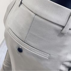 Die Antonios Khaki Casual Pants sind aus hochwertiger Baumwolle gefertigt. Sie wurde für besondere Anlässe entworfen und passt perfekt zu jedem eleganten Outfit. Was kann man zu dieser khakifarbenen Hose tragen? Diese khakifarbene Hose kann dank ihres klassischen Stils zu jedem Outfit getragen werden.



Material: COTTON
Anwendbare Saison: Frühling und Sommer

Geschlecht: Männlich
Stil: Lässig
Anwendbarer Schauplatz: Täglich





Bitte überprüfen Sie die Größentabelle sorgfältig, bevor Sie die B Casual Khaki Pants, Mens Trousers Casual, Khaki Trousers, Formal Office, Khaki Fashion, Business Dress, Men’s Suits, Mens Khakis, Elegantes Outfit