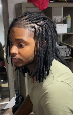 Mens Dreadlock Styles, Dread Head, Colors Hair, Faux Locs Hairstyles, Dreadlock Styles, Men's Hairstyles, Men Hairstyles, Locs Hairstyles