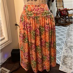 Lined Skirt Made Of Polyester, Size Small, Elastic Waist Band Green Orange, Waist Band, Green And Orange, Womens Skirt, Elastic Waist, Size Small, Elastic, Skirt, Band