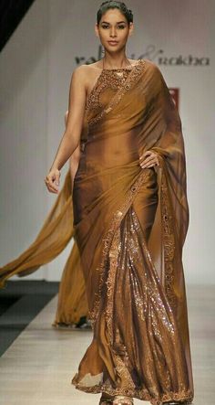 Ethnic Fashion Indian, Indian Saris, Fashion Boards, Ritu Kumar, Modern Saree, Designer Sarees Collection, Fashion Indian, Indian Look, Indian Saree Blouses Designs