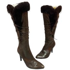 Condition: 90s Vintage - Never Worn Brand: Nine West Material: Leather & Fur Color: Dark Brown Style: Heel Boots Brown Boots Styling, Vintage Boots Womens, Brown Chunky Boots, 2000s Boots, Fur Boots Heels, 90s Boots, Dior Boots, Hoof Heels, Pointy Boots