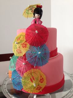 Asian cake - parasol - chinese. Cake for my daughter's mulan party Decor Anniversaire, Cupcakes Decoration Ideas, Ideas For Cupcakes