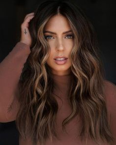 Subtle Balayage Brunette, Bday Hair, Hair Motivation, Color Streaks, Hair Color Caramel