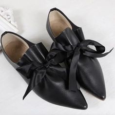 Toledo Ruffle Bow Tie Moccasin Loafers Silk Butterfly, Espadrilles Shoes, Ruffle Design, Spaghetti Strap Mini Dress, Point Shoes, Bow Shoes, Big Bow, Pointed Toe Shoes, Flats Shoes