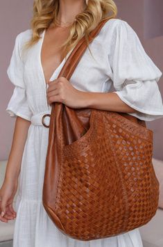 Spirit Walker, Slouchy Purse, Bohemian Handbags, Luxury Tote Bag, Luxury Tote Bags, Leather Stitching, Handmade Leather Shoes, Oversized Tote Bag, Oversized Tote