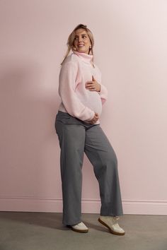 These chic and comfortable maternity pants are perfect for work or nights out with friends!Slightly loose straight-leg pantsStretchy front panel for an adjustable fitTwo side pocketsFalse dress pant fly at the frontRegular fitOur maternity models are 5'6" (26 weeks pregnant) and 5'5" (30 weeks pregnant) and are wearing a size medium and a size small.80% polyester, 18% rayon, 2% elastane. Front panel: 100% cotton. Maternity Straight Leg Bottoms, Casual Straight Leg Maternity Bottoms, Maternity Wear Straight Leg Bottoms, Bump Friendly Straight Leg Maternity Bottoms, Bump-friendly Straight Leg Maternity Bottoms, Bump Friendly Maternity Bottoms With Straight Leg, Maternity Pants With Elastic Waistband, 26 Weeks Pregnant, 30 Weeks Pregnant