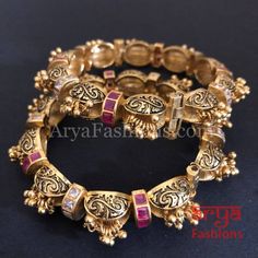 Sabiha Bridal Kundan Bracelet Set/Rajwadi Kundan Jadau Kada with Ruby/Kundan stones Features: Made in Brass with 22 Karat Gold polish Pair of 2 Bangles Thickness: Approx .85 Inches Openable Bangles/Kadas Made with very high quality Kundan Stones with Ruby Pink semi-precious stones. Authentic Pakistani/Punjabi Bangles/Kada set Screw Closure Rajasthani Kada, Rajasthani Bangles, Rajwadi Bangles, Rajasthan Jewellery, Indian Wedding Rings, Dreamscape Architecture, Bridal Jewellery Inspiration, Anklet Designs, Expensive Jewelry Luxury