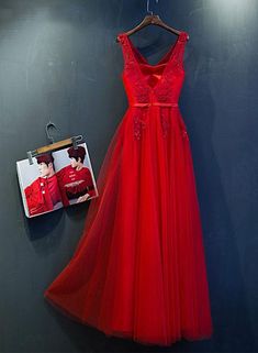 Red Tulle Pretty Party Dresses, A-line Long Formal Gowns, Party Dress 2018 on Luulla Red V-neck Evening Dress For Banquet, V-neck Tulle Gown For Party, Red V-neck Evening Dress For Prom, Red V-neck Gown For Banquet, Red V-neck Evening Dress For Summer, Red V-neck Wedding Dress, Red V-neck Maxi Dress For Banquet, Red V-neck Evening Dress For Spring, Red V-neck Spring Evening Dress