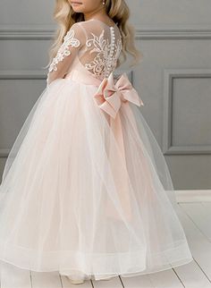 Fabric: Tulle Silhouette: A-Line/Princess Neckline: Scoop Hemline/Train: Floor-Length Embellishment: Bowknot Sleeve: Long Sleeves Shown Color: Light Pink Color Light Pink, Girls Pink Dress, Peach Fuzz, Blue Peach, Light Pink Color, Dress Size Chart, Pink Candy, Pink Girl, Pink Grey