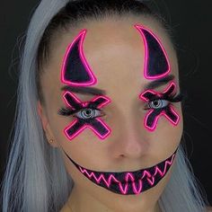 Make Up Ideas Creative, Simple Halloween Makeup Ideas, Halloween Makeup Terror, Witch Halloween Makeup, Simple Halloween Makeup, Makeup Witch, Makeup Ideas Halloween, Teknik Makeup