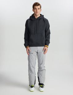 This double faced cashmere hoody is the epitome of of what Aztech does best, understated luxury. Our Made-in-Italy cashmere hoody evokes an effortless mood that is modern, utilitarian and cool. Mountain Man Shirt, Ski Pants Women's, Mens Ski Pants, Womens Ski Pants, Women Ski Jacket, Ski Jacket Mens, Mens Cashmere, Understated Luxury, Flannel Women