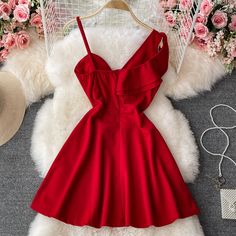 Materials: other Size: m, l Color: red, green, black Fluffy Skirt, Graduation Dress, Red Green, Off Shoulder Dress, Shoulder Dress, Off Shoulder, Skirt, Green, Red