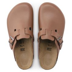 Boston Natural Leather Modern Brown Leather Clogs, Modern Brown Clogs With Round Toe, Modern Leather Clogs With Leather Footbed, Birkenstock Boston Leather, Brown Birkenstock, Birkenstock Styles, Ginger Brown, Lifestyle Store, Birkenstock Boston