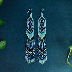 Blue Prism Earring Art, Long Beaded Earrings, Mexican Earrings, Beaded Earring, Long Fringe, Beaded Earrings Patterns, Leather Art, Handmade Textiles, Rainbow Earrings