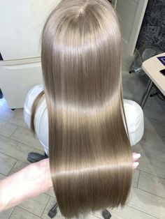 Silky Shiny Hair, Dry Damaged Hair, Hair Shine, Silky Hair, Light Brown Hair, Shiny Hair