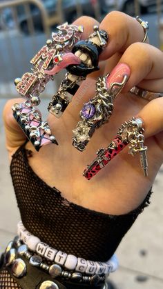 Hand sculpted 3d piercied tongue nails 3d Long Nail Designs, Xxl Nail Ideas, Xxl Nail Designs, Mouth Nails, Femboy Outfits Ideas Male, Y2k Baddie, Long Nail Designs