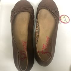 Never Worn. Brown Flat Shoes. Size 9 Brown Flat Shoes, Mens Overalls, Wardrobe Pieces, Short Cardigan, Brown Flats, Brown Shoes, Shoes Color, Brown Shoe, Linen Shorts