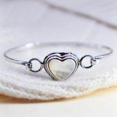 "7\", Vintage sterling 925 silver hinged bangle bracelet with heart moonstone inlay, silver tested" Stackable Sterling Silver Bracelet For Anniversary, Sterling Silver Stackable Bangle For Anniversary, White Sterling Silver Stackable Bracelets, Dainty Sterling Silver Bangle In Silver, White Moonstone Bangle, White Sterling Silver Heart Bracelet For Valentine's Day, Sterling Silver Heart Bracelet For Wedding, Silver Moonstone Bangle, Hinged Bangle Jewelry For Anniversary