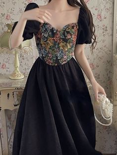 Flower Print Retro Elegant Dress Women Puff Sleeve French Vintage Midi Dress Female Patchwork Designer Princess Sweet Dress 2023 Dress Size Inforamtion S Bust 78cm Length 109cm Waist 63cm Sleeve 23.5cm M Bust 82cm Length 110cm Waist 67cm Sleeve 24cm L Bust 86cm Length 111cm Waist 71cm Sleeve 24.5cm XL Bust 90cm Length 112cm Waist 75cm Sleeve 25cm Please kindly note that: 1. All sizes on the chart are for the largest external sizes of the clothes, but not your body size. 2. Our item is Asia size, Cottagecore Square Neck Party Dress, Cottagecore Mini Dress For Party, Cottagecore Mini Party Dress, Cottagecore Short Sleeve Party Dress, Black Puff Sleeve Dress With Floral Print, Spring Vintage Dress With Sweetheart Neckline, Vintage Black Puff Sleeve Dress, 2023 Dress, Vintage Midi Dress