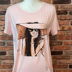 Cute Classy Tee Shirt S/M Pink T-shirt For Spring Day Out, Pink Short Sleeve T-shirt For Day Out, Pink Summer T-shirt For Day Out, Chic Crew Neck T-shirt For Day Out, Chic Crew Neck T-shirt For Casual Day Out, Chic Graphic Print T-shirt For Day Out, Fitted T-shirt For Spring Vacation, Fitted Graphic Print T-shirt For Beach, Chic Graphic Print Beach Tops