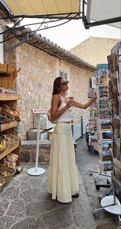 Spain Outfit, Vacation Outfits Women, European Summer Outfits, Europe Outfits, Vacay Outfits, Italy Outfits, Paris Outfits, Brunch Outfit