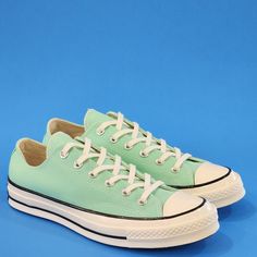 Converse Chuck 70 Low Ox Prism Green Canvas Unisex Sneakers A00750c Nwt Size Guide: Men's 7 - Women's 9 Men's 7.5 - Women's 9.5 Men's 9.5 - Women's 11.5 Men's 10 - Women's 12 Mpn: A00750c Best Ever Made Better The Chuck 70 Is Built Off Of The Original 1970s Design, With Premium Materials, Extraordinary Craftsmanship, And Enhanced Cushioning To Keep You Feeling Good. The Poly-Canvas Upper Is Joined By Classic Chuck 70 Details, Like Premium Cotton Laces, Winged Tongue Stitching For Reinforcement, Sporty Green Canvas Shoes With Round Toe, Comfortable Green Lace-up Canvas Shoes, Green Low-top Canvas Shoes For Streetwear, Spring Low-top Skate Shoes, Green Low-top Custom Sneakers With Gum Sole, Green Low-top Canvas Shoes With Vulcanized Sole, Spring Low-top Skate Shoes With White Sole, Sporty Green Canvas Shoes With Vulcanized Sole, Green Sporty Canvas Shoes With Vulcanized Sole