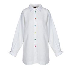 The "Idalia-Meryl" linen shirt combines elegance with comfort. Made from high-quality 100% Polish linen, it is durable and pleasant to the touch. The densely woven fabric ensures discretion, allowing the shirt to be worn without underwear. Its oversized cut with a longer back and rounded side slits adds lightness and a feminine touch. The multicolored buttons highlight its originality, while the natural colors inspired by Africa give the shirt a unique look. It can be worn in various ways, such Linen Blouse With Button Cuffs And Spread Collar, White Linen Blouse With Spread Collar, Elegant Linen Blouse With Spread Collar, White Linen Blouse With Button Cuffs, Linen Blouse With Buttons And Spread Collar, Linen Blouse With Spread Collar And Buttons, White Linen Collared Blouse, White Linen Blouse With Buttons, Shirt Blouses Women's