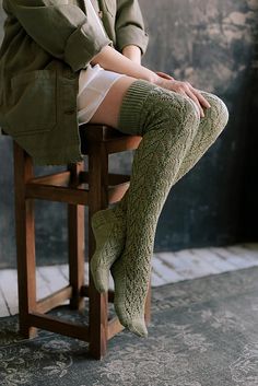 Ravelry: Secret Garden Socks pattern by Zyaparova Masha Bikinis Crochet, Chunky Knitting Patterns, Socks Pattern, Design Moda, Sock Knitting Patterns, Thigh High Socks, Sock Patterns, Patterned Socks, Diy Knitting