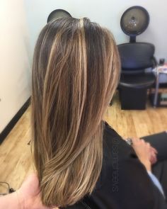 Hair Blonde Highlights Lowlights, Platinum Blonde Highlights, Fall Hair Cuts, Fall Hair Color For Brunettes, Brown Hair With Blonde Highlights, Brown Hair Balayage, Blonde Hair With Highlights, Balayage Brunette