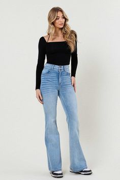 Wide Legged Jeans, High Waisted Flare Jeans, High Waisted Flares, Long Jeans, Sheer Fabrics, High Jeans, Jacket Tops, High Waist Jeans, Jeans Fit