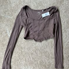 Never Worn Pacsun Cropped Top. Pac Cares. Brown Long Sleeve Crop Top For Summer, Long Sleeve Brown Crop Top For Spring, Fitted Brown Tops For Vacation, Brown Long Sleeve Top For Vacation, Cropped Tops For Fall Vacation, Brown Crop Top For Vacation, Summer Stretch Tops With Long Sleeves, Summer Stretch Top With Long Sleeves, Fitted Long Sleeve Summer Tops