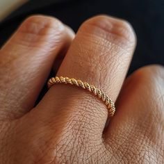 14K Gold Twisted Band Ring, Gold Twisted Rope Wedding Band Ring, Twisted Skinny Wedding Band, Dainty Twist Band Ring, Gold Twist Rope Ring 🌺Item Detail🌺 ♠️ Item Name : Twist Band Ring ♠️ Metal : 925 Silver  ♠️ Size : Select the Variations ♠️ Band Thickness : 4MM                                                                           🌊 *About Us: Natural World Jewelry* 🐚 At Natural World Jewelry, we're passionate about bringing the serene beauty of the ocean to your everyday life. Our artis Rope Wedding Band, Twisted Band Ring, Rope Ring, Rope Rings, Ringe Gold, Twisted Band, Gold Band Ring, Wedding Band Ring, White Band