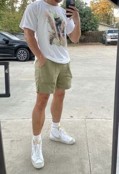 Blonde Guy Outfits, Men Summer Outfit Aesthetic Vintage, Men’s Summer Fashion 2024, Edgar Outfits, Dude Fits, Guys Summer Outfits, Hangout Outfit, Teddy Clothes