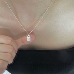 Style: Affordable luxury style Dainty Chain Necklace, Lock Pendant, Gifts For Your Girlfriend, Whole Body, Luxury Style, Affordable Luxury, Watch Necklace, Bride Gifts, Mother Day Gifts