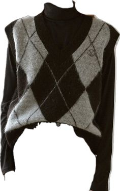 V-neck Top With Argyle Pattern For Fall, Winter V-neck Argyle Pattern Top, Fall V-neck Argyle Sweater Vest, Fall Argyle Pattern V-neck Sweater Vest, Casual Argyle Pattern Vest For Fall, Black Vest Sweater For Fall, Fall Argyle V-neck Top, Fitted Argyle Sweater Vest For Winter, Fall V-neck Top With Argyle Pattern