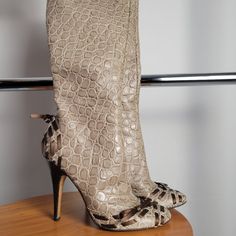 These Heeled Boots From Giuseppe Zanotti Are In Excellent Condition And A Classy Pick For Parties. Elegant Open Toe Heeled Boots With Reinforced Heel, Elegant Open Toe Heeled Boots, Designer Beige Boots For Evening, Beige High Heel Evening Boots, Cream High Heel Elegant Boots, Cream Pointed Toe Evening Boots, Beige High Heel Boots For Evening, Elegant High Heel Cream Boots, Elegant Cream High Heel Boots