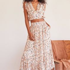 Flowy Top And Skirt Set Pink Feminine Maxi Skirt For Brunch, Feminine Pink Maxi Skirt For Brunch, Pink Floral Print Maxi Skirt For Brunch, Casual Pink Maxi Skirt For Brunch, Pink Floral Print Maxi Skirt For Day Out, Top And Skirt Set, Flowy Top, Top And Skirt, Flowy Tops