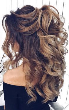 20 Trendy Half Up Half Down Hairstyles | Curled hairstyles for medium hair, Medium length hair styles, Down hairstyles Prom Video, Beautiful Wedding Hairstyles, Beautiful Wedding Hair, Wedding Hair Half, Half Up Half Down Hairstyles, Prom Hair Down, Up Dos, Quince Hairstyles