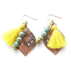 Earrings composed of golden prints, geometric, 2 pairs of yellow pom-poms chick 2.5 cm long 6 golden turquoise beads hook clasp for pierced ears, total length 5.5 cm per buckle, sold in pairs (2pcs) Delivery in a gift bag Yellow Fringe Dangle Jewelry, Adjustable Gold Bohemian Tassel Earrings, Bohemian Turquoise Tassel Earrings, Yellow Bohemian Tassel Earrings, Yellow Dangle Jewelry With Tassels, Yellow Fringe Earrings As Gift, Yellow Tassel Earrings As Gift, Summer Gold Tassel Earrings, Yellow Bohemian Adjustable Tassel Earrings