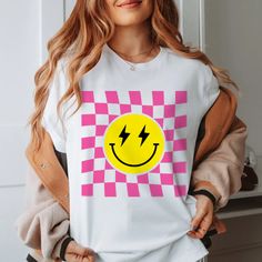 Colors: White, Sizes: 2XL Cheap Fun Smiley Face T-shirt, White Crew Neck T-shirt With Cartoon Print, Trendy White T-shirt With Cartoon Print, Funny White Crew Neck Shirt, Fun White T-shirt, Funny White Graphic T-shirt, Funny White T-shirt With Graphic Design, Funny White Graphic Design T-shirt, Pink Graphic Tee With Smiley Face