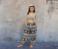 Comfort at it's best. Cool, lightweight and casual. Great for kicking around, going to the beach, concerts, festivals etc. Relaxed fit and easy to maintain. Plus Size Harem Pants, Boho Hippie Pants, Pants For Woman, Hippie Pants, Print Pants, Pants Blue, Elephant Print, Printed Pants, Boho Hippie