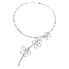 Van Cleef and Arpels "Flower Lace" Collection Diamond Necklace For Sale at 1stDibs Diamond Flower Brooch, Gold Vans, Lace Collection, Diamonds Necklace, Van Cleef And Arpels, Necklace Craft, Flower Lace, Modern Necklaces, Diamond Flower